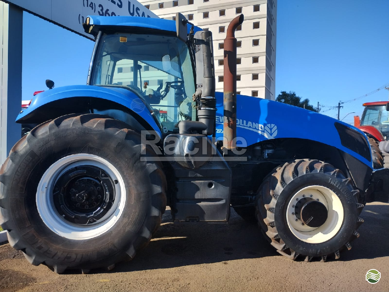TRATOR NEW HOLLAND NEW T8 295 Tração 4x4 Racine Tratores - Case JAU SÃO PAULO SP